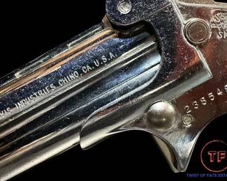 Davis Industries Model D22 .22LR Two-Shot Deringer