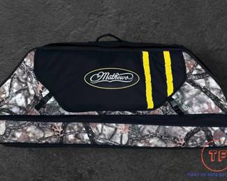 MATHEW No Cam HTX RH Bow with ICS Beman and Scheels Rogue Arrow Sets with Case
