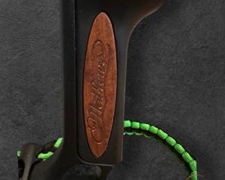 MATHEW No Cam HTX RH Bow with ICS Beman and Scheels Rogue Arrow Sets with Case