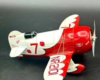 https://ctbids.com/estate-sale/31612/item/3566229/First-Gear-Metal-Toy-Plane