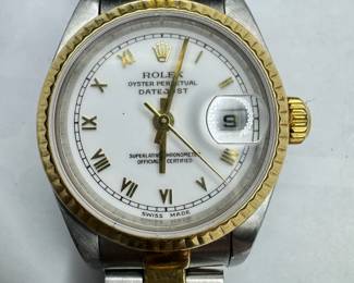Ladies Authenticated ROLEX Oyster Perpetual DateJust Timepiece
https://ctbids.com/estate-sale/31612/item/3458395/Ladies-Authenticated-ROLEX-Oyster-Perpetual-DateJust-Timepiece