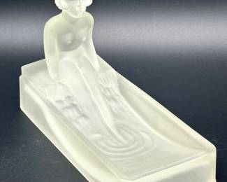 Art Deco Heinrich Hoffman Repro Lady Bathing
https://ctbids.com/estate-sale/31612/item/3566198/Art-Deco-Heinrich-Hoffman-Repro-Lady-Bathing