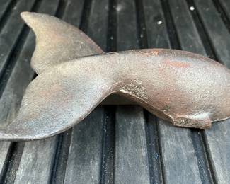 Metal Whale Tail https://ctbids.com/estate-sale/31612/item/3564151/Whale-Tail
