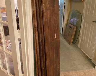 Six Distressed Wood shelves. DESIGN & DIY Your very own and unique display! Great for your booth at the antique mall!! 