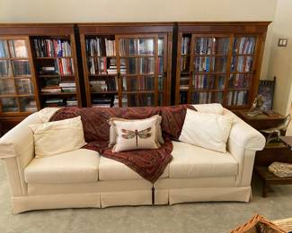 Vintage white cloth couch in excellent condition