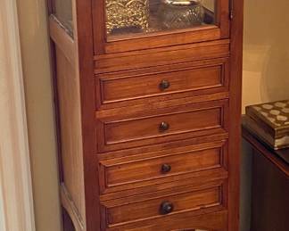 Petite curio cabinet with shelves and four drawers - unique and rare! 