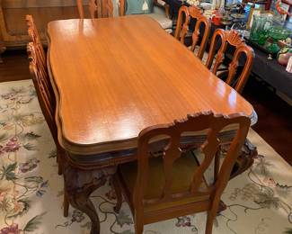 Traditional French design, table and six chairs