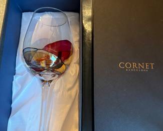 Dining Room 
Cornet wine glass 