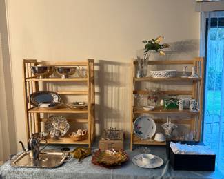 Dining Room 
Silverplate and glassware