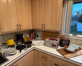 Kitchen 
Coffee maker, Moscow mules new in box, Dutch oven new in box, cookware, cookbooks