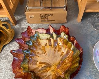 Dining Room 
Glass leaf dish set