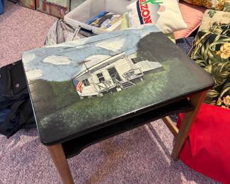 Basement 
Painted desk