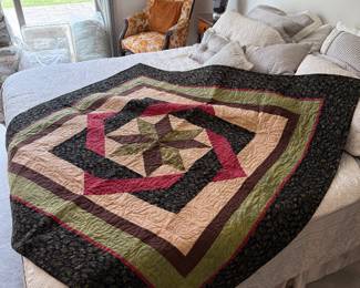Bedroom 
Quilt 2014