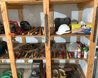 Garage
Tools