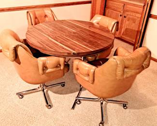 5 pcs. Mid Century Modern padded kitchenette set