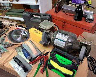 Hand and power tools