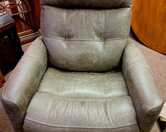 Flex Steel leather lift chair