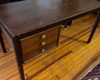 Great modern desk- replaced hardware 