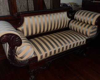 Paw foot scrolled arm sofa/settee clean 