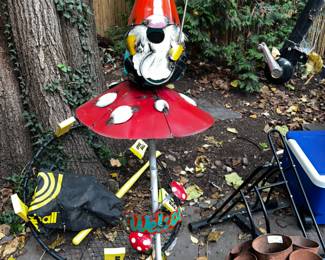 Tin can garden sculpture