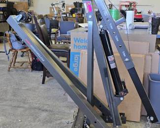 Pittsburgh 1Ton Shop Crane