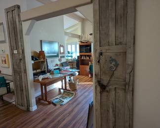 Wood barn doors - stunning!