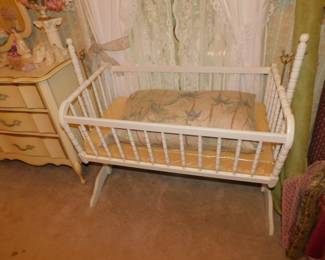 Vintage Jenny Lind Cradle