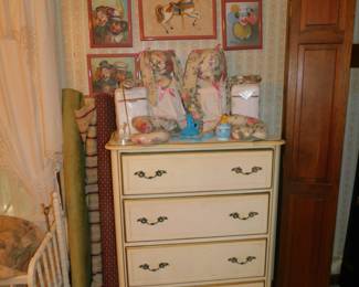 French Provencial 4 Drawer Chest