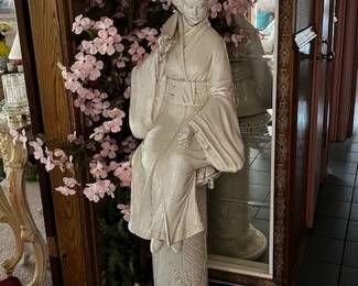 house pic porcelain geisha statue. 55" tall x approx 20" wide