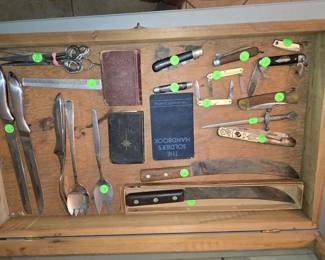 Vintage pocket knives, meat carving knives, Mid-Century carving set, and more.