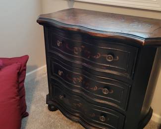 3 drawer chest
