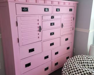 Darling chest of drawers