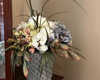 Floral arrangement