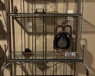 Ethan Allen baker’s rack 