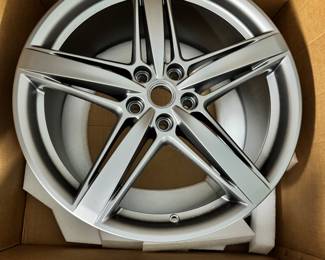 Ferrari 2 Front 255/35 ZR20 $600 Each 