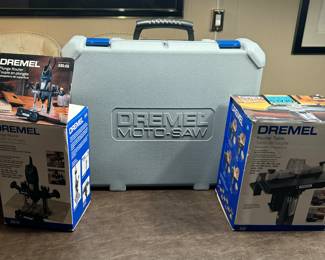 Dremel Moto-Saw and accessories sold together $100
