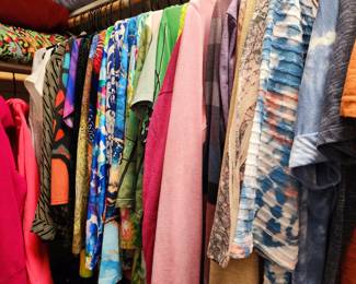 Women's Clothing | Size 2 - XL