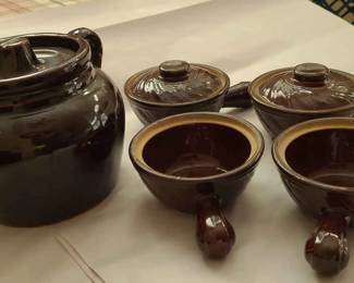 Ceramic Soup Crock And 4 Bowls Made In The USA