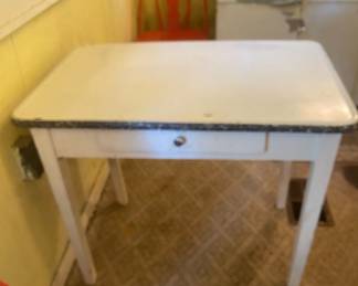 vintage metal top/wood base table