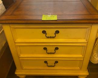 Haverty's 3 drawer night stand