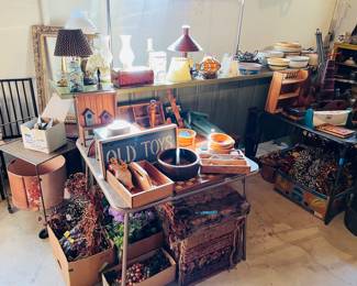 Primitives. Faux greenery.