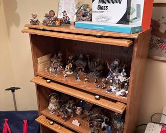 More of that Boyd Bear Collection!