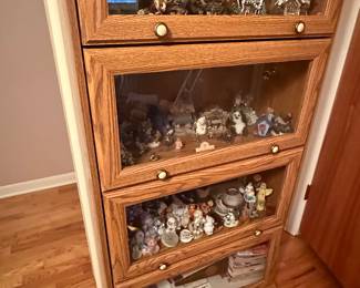Here is a beautiful oak barrister bookcase. Not vintage, but is in excellent condition! All doors open easily. This would fit into any home regardless of the decor!