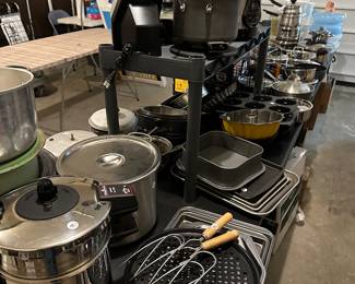 Pots, Pans, Baking and Cooking Supplies! Many New, MOST LIKE NEW! PERFECT for the upcoming holiday season!