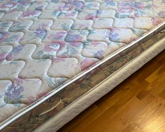 You've already seen the previous pic of the TWIN adjustable bed, well here is the FULL size version! Is complete with CLEAN Mattress, and box spring! Works perfectly and we will have video at the sale to prove it!