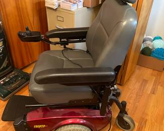 WORKS PERFECTLY! This Invacare Pronto M71 power chair with SureStep provides the ultimate solution towards mobility independence! Engineered with precision and crafted for comfort, this cutting-edge power chair is designed to enhance your mobility experience like never before!