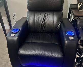 Theater/ Gaming chair 