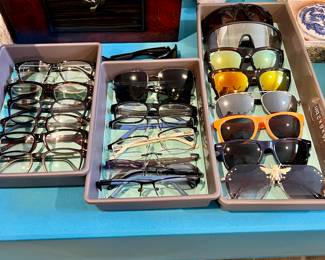 Reading and sun glasses 