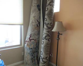 Throw Rugs
