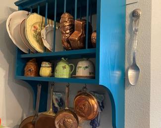 Dish Rack with Platters